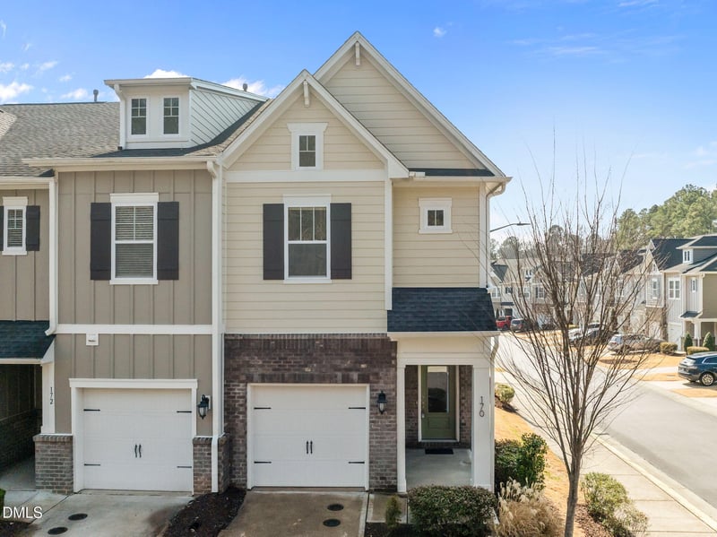 170 Manordale Dr, Chapel Hill, NC 27517