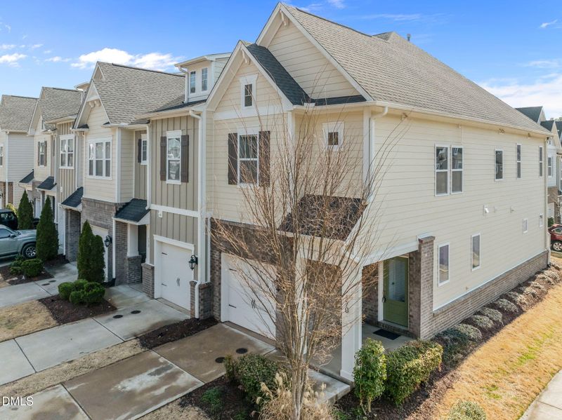 170 Manordale Dr, Chapel Hill, NC 27517