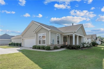 170 Nandina Ct, Fayetteville, NC 28311