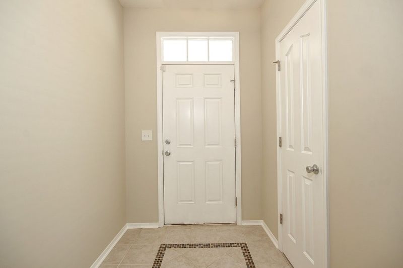 170 Norwich Dr, Clayton, NC 27520