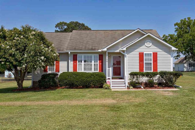 170 Patricia Dr, Smithfield, NC 27577
