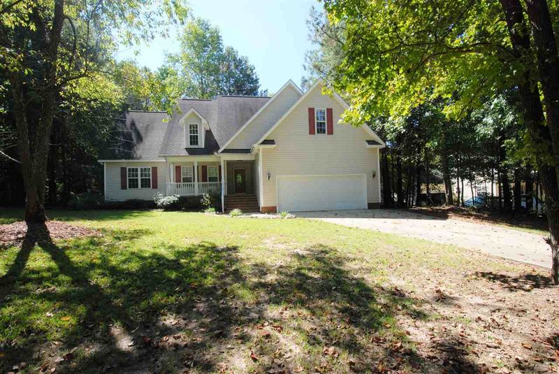 170 Redbud Dr, Clayton, NC 27520