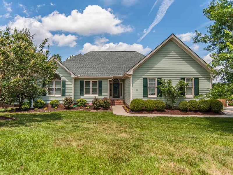 1700 Ashley Downs Dr, Apex, NC 27502