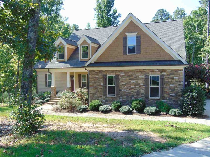 1700 Creekview Dr, Franklinton, NC 27525