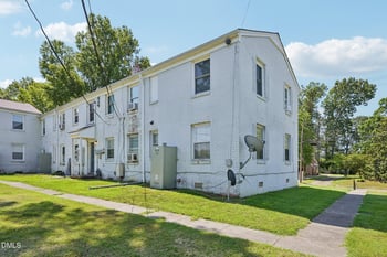 1700 W Front St #36c, Burlington, NC 27215