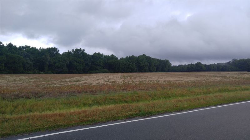 1700 W Market St, Smithfield, NC 27577