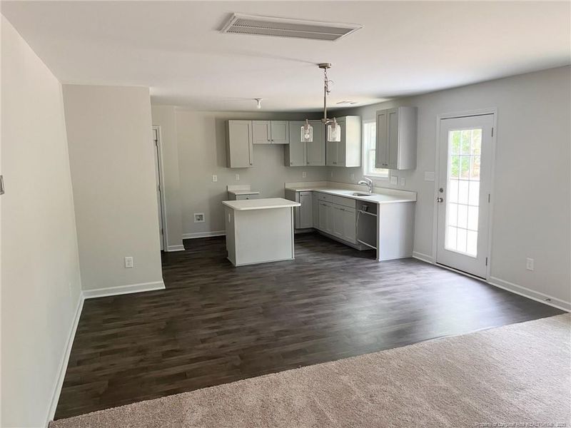 1700 Ramsdale Rd, Hope Mills, NC 28348
