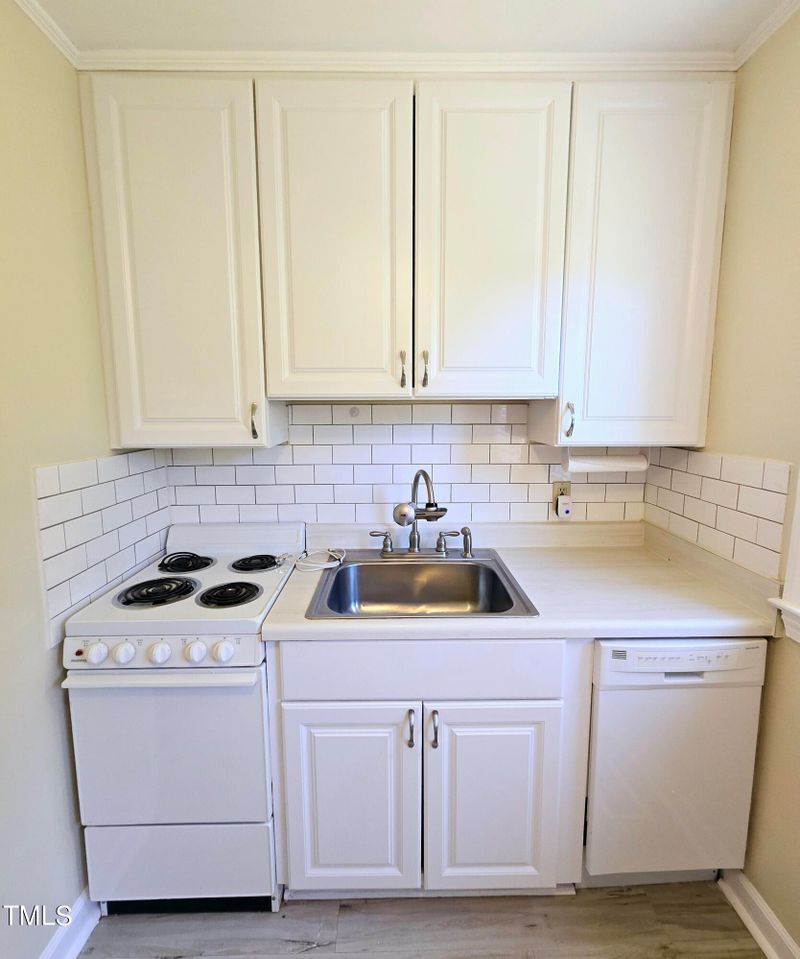 1700 Roslyn Dr #25b, Burlington, NC 27215