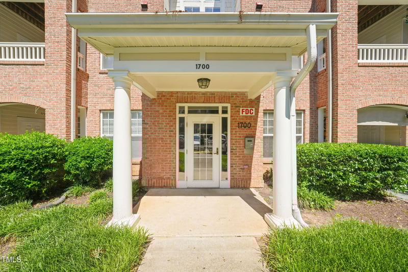 1700 Tiffany Bay Ct #303, Raleigh, NC 27609