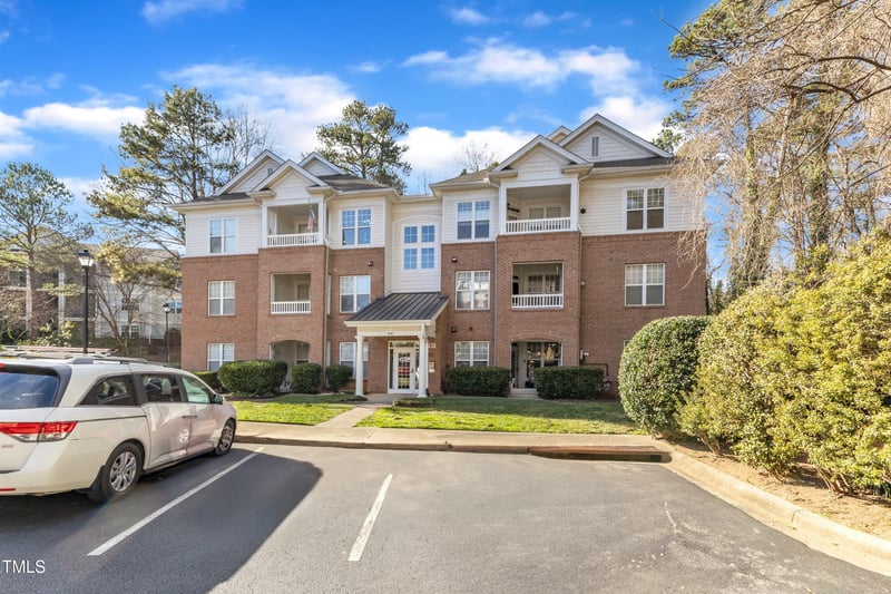 1700 Tiffany Bay Ct, Raleigh, NC 27609