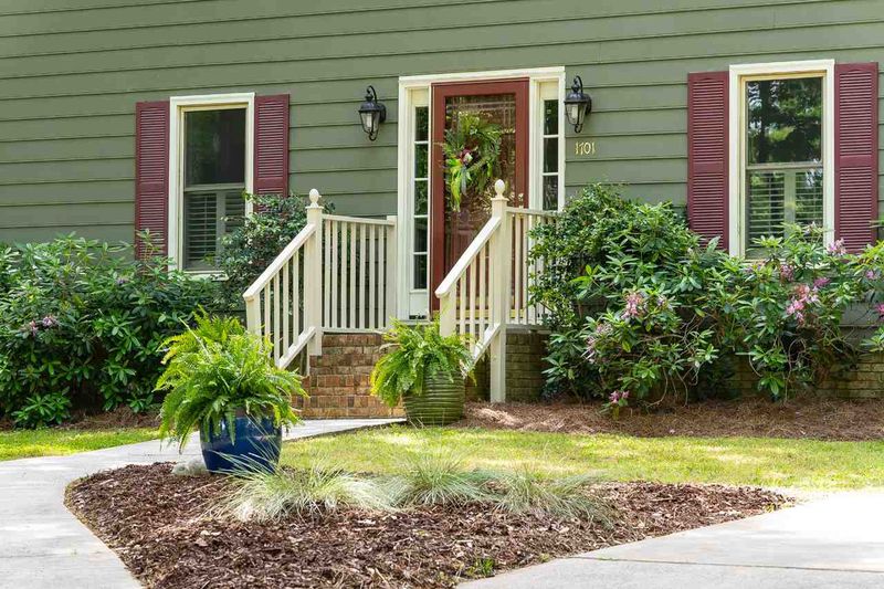 1701 Bramble Dr, Durham, NC 27712