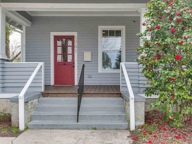 1701 Chapel Hill Rd, Durham, NC 27707