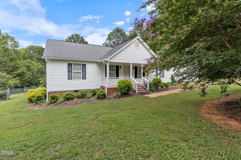 1701 Daniels Farm Rd, Mebane, NC 27302