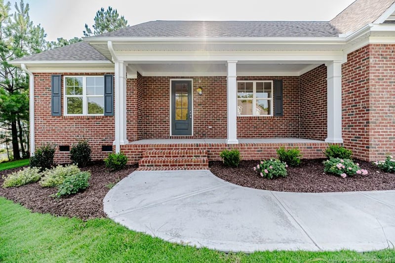 1701 Portico Cir, Sanford, NC 27330