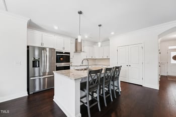 1701 Red Elm Ln, Fuquay Varina, NC 27526