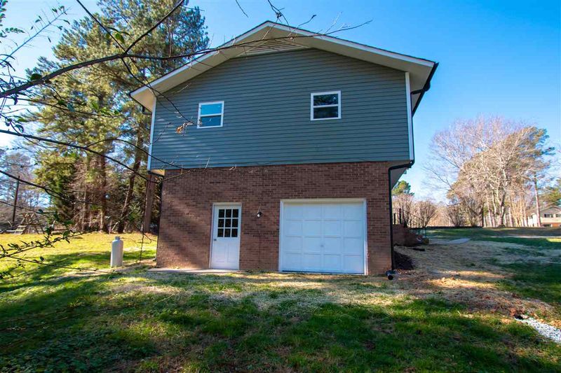 1701 Stacy Dr, Durham, NC 27712