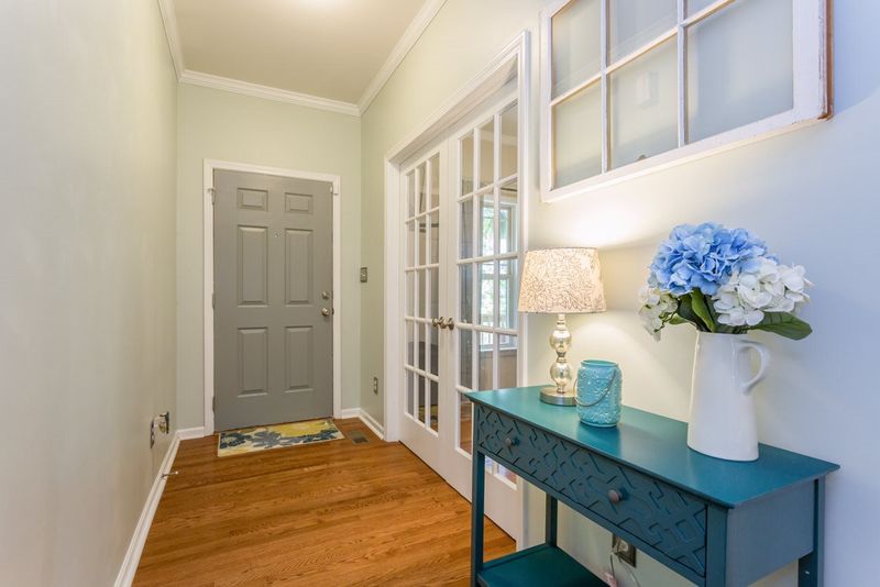 1701 Sun Star Dr, Raleigh, NC 27610