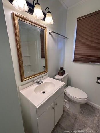 1702 Edgecombe Ave, Fayetteville, NC 28301