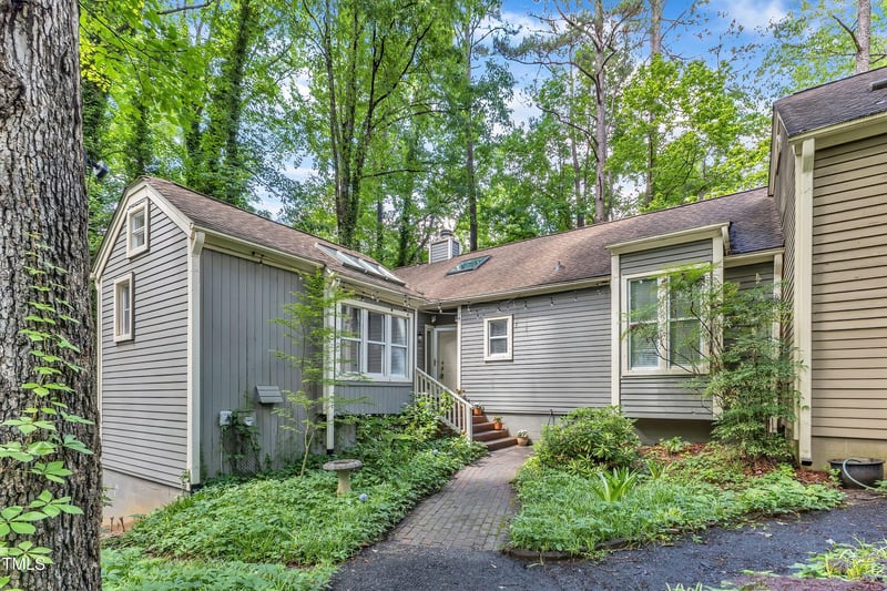 1702 Falls Church Rd, Raleigh, NC 27609