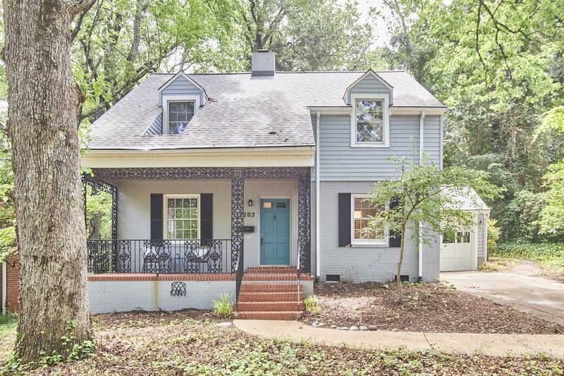 1702 Shawnee St, Durham, NC 27701