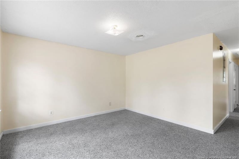 1703 Gardenia Ave, Fayetteville, NC 28311