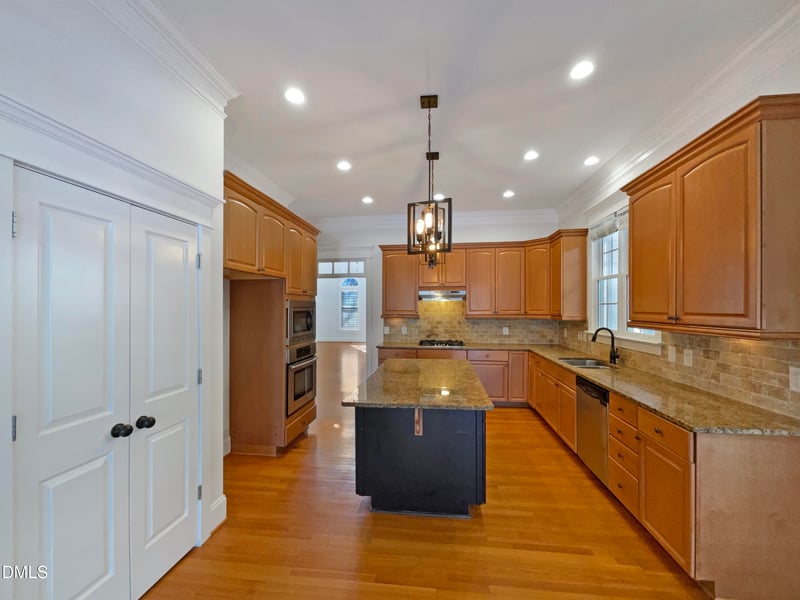 1703 Happiness Hill Ln, Raleigh, NC 27614