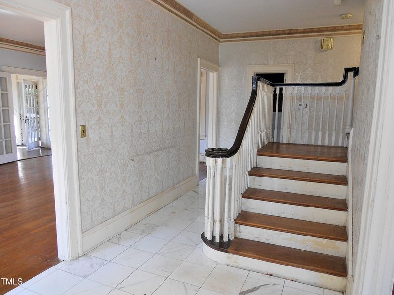 1703 St Mary's St, Raleigh, NC 27608