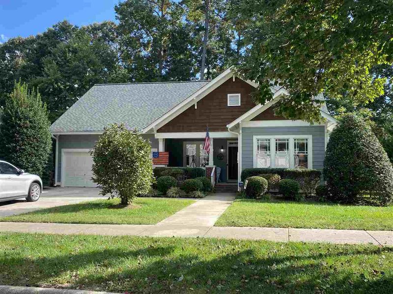 1704 Falls River Ave, Raleigh, NC 27614