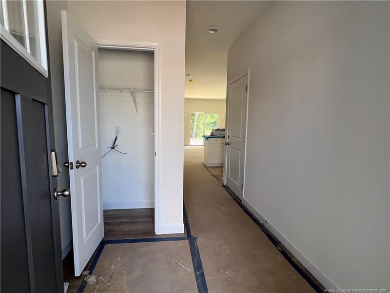 1704 Florshine Way, Fayetteville, NC 28312
