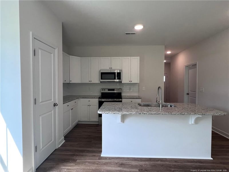 1704 Florshine Way, Fayetteville, NC 28312