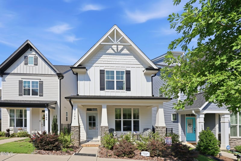 1704 Glazebrook Dr, Wake Forest, NC 27587