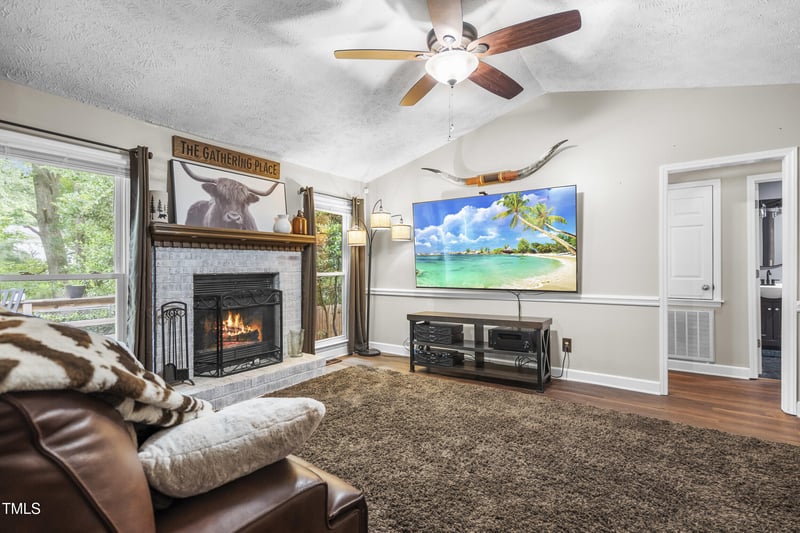 1704 Lyon Rd, Fayetteville, NC 28303