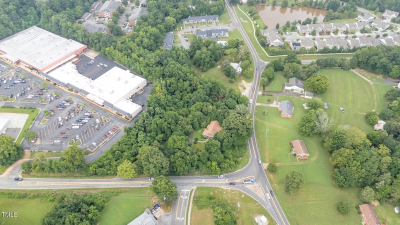 1704 Orange Grove Rd, Hillsborough, NC 27278