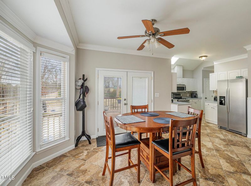 1704 Sagamore Ct, Raleigh, NC 27604