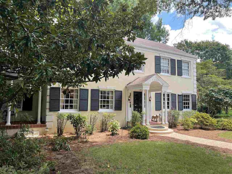 1704 St Marys St, Raleigh, NC 27608