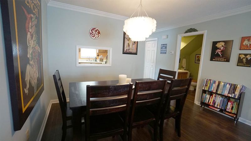 1704 Township Cir, Raleigh, NC 27609