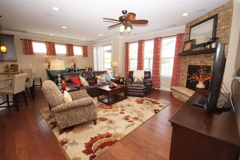 1704 Yateley Ln, Apex, NC 27502