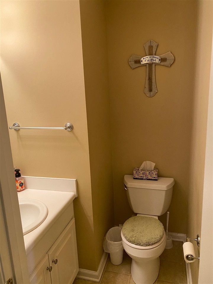 1705 Brown Owl Dr, Raleigh, NC 27610