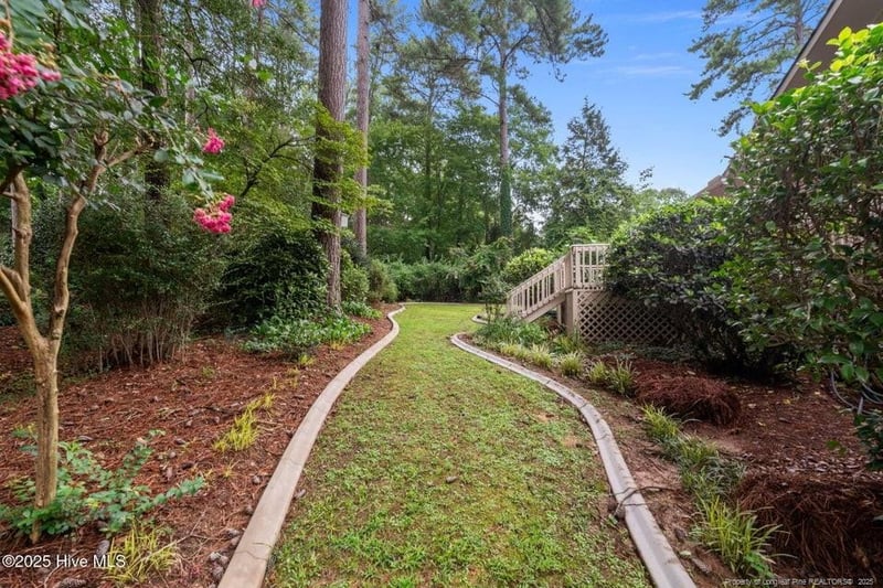 1705 Lord Ashley Dr, Sanford, NC 27330