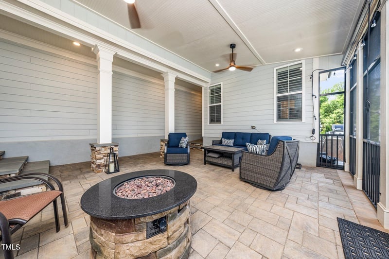 1705 Main Divide Dr, Wake Forest, NC 27587