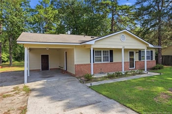1705 Sand Hill Rd, Hope Mills, NC 28348