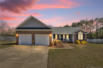 1705 Secretariat Pl, Hope Mills, NC 28348