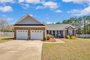 1705 Secretariat Pl, Hope Mills, NC 28348