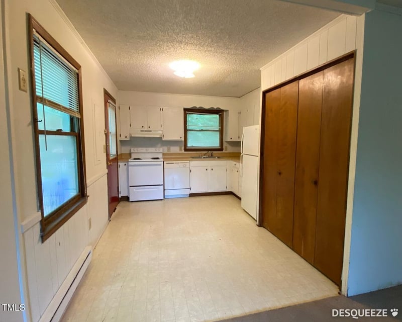 1705 Smith Level Rd, Chapel Hill, NC 27516
