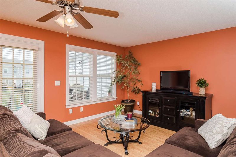 1705 Stroll Cir, Fuquay Varina, NC 27526