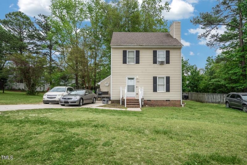 1705 Vintage Rd, Raleigh, NC 27610