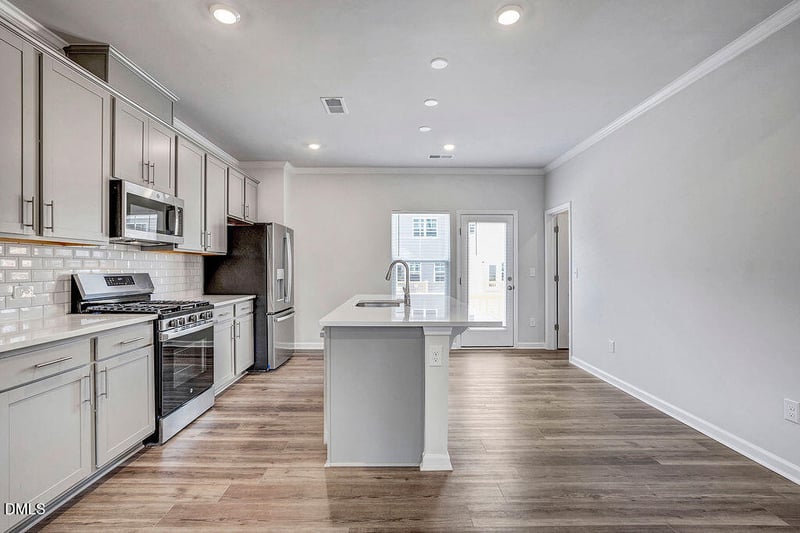 1706 Burgundy Park Dr, Apex, NC 27502