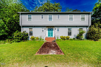 1706 Carthage St, Sanford, NC 27330