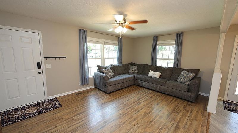 1706 Cranston Rd, Garner, NC 27529