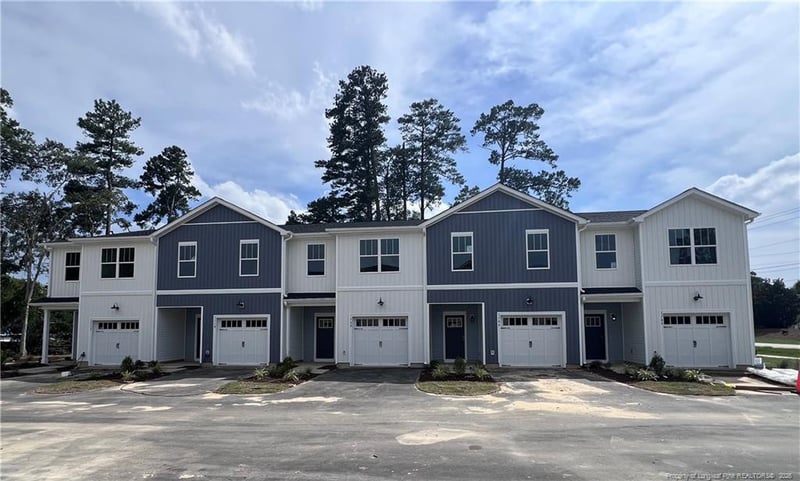 1706 Florshine Way, Fayetteville, NC 28312